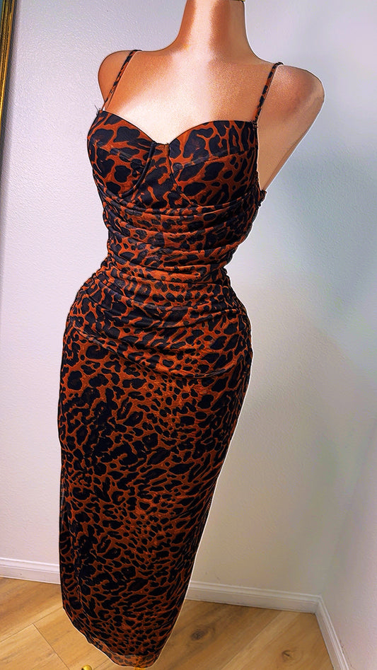 Leopard Luxe Midi Dress 🐆✨